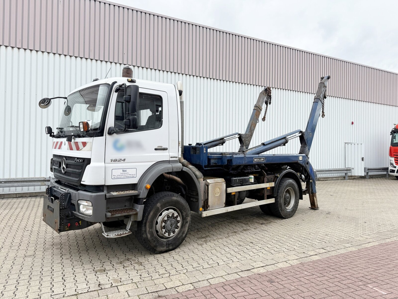 Mercedes-Benz Axor 1824 AK 4x4 Axor 1824 AK 4x4, Tele-Absetzer, Winterdienstausstattung - Portaalarmsysteem vrachtwagen: afbeelding 1 Mercedes-Benz Axor 1824 AK 4x4 Axor 1824 AK 4x4, Tele-Absetzer, Winterdienstausstattung - Portaalarmsysteem vrachtwagen: afbeelding 1