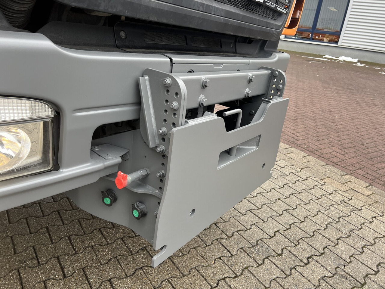 Mercedes-Benz Axor 1833 AK 4x4 Axor 1833 AK 4x4, Winterdienstausstattung - Kipper vrachtwagen: afbeelding 4 Mercedes-Benz Axor 1833 AK 4x4 Axor 1833 AK 4x4, Winterdienstausstattung - Kipper vrachtwagen: afbeelding 4