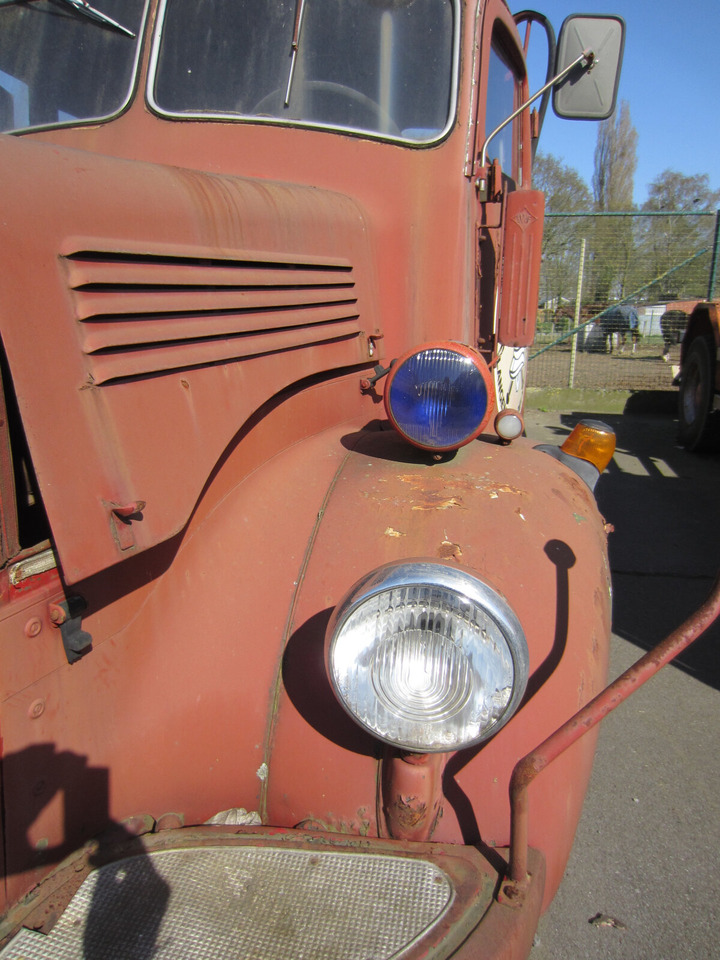 Brandweerwagen Mercedes-Benz -: afbeelding 8