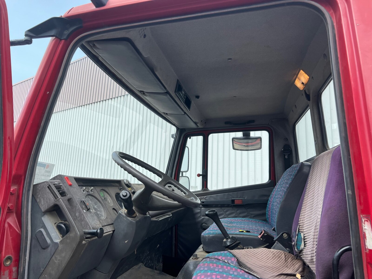 Mercedes-Benz LK 1117 K 4x2 LK 1117 K 4x2, 6-Zylinder Motor, 2x AHK - Kipper vrachtwagen: afbeelding 2 Mercedes-Benz LK 1117 K 4x2 LK 1117 K 4x2, 6-Zylinder Motor, 2x AHK - Kipper vrachtwagen: afbeelding 2