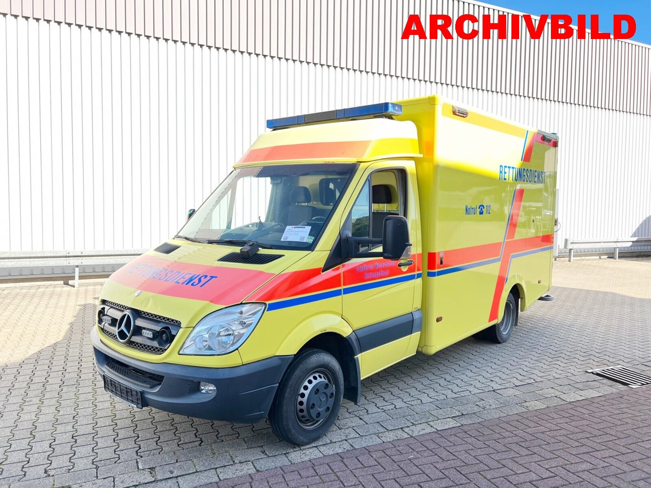 Mercedes-Benz Sprinter 516 CDI 4x4 Sprinter 516 CDI 4x4, Rettungswagen - Gesloten bestelwagen: afbeelding 1 Mercedes-Benz Sprinter 516 CDI 4x4 Sprinter 516 CDI 4x4, Rettungswagen - Gesloten bestelwagen: afbeelding 1