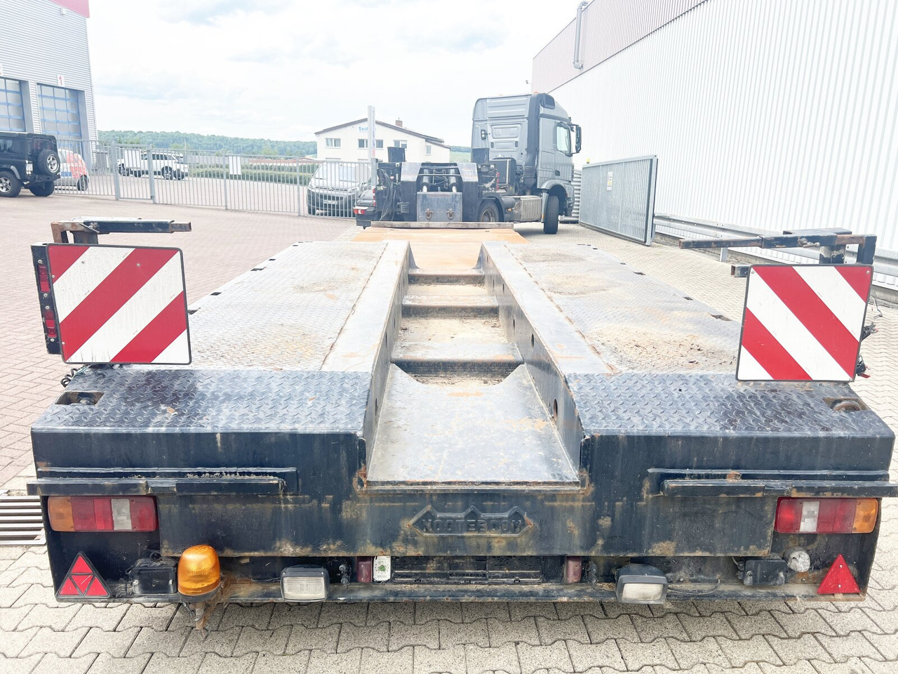Nooteboom Euro-54-03 Euro-54-03, Schwanenhals abfahrbar, Hydr. Zwangsgelenkt - Dieplader oplegger: afbeelding 3 Nooteboom Euro-54-03 Euro-54-03, Schwanenhals abfahrbar, Hydr. Zwangsgelenkt - Dieplader oplegger: afbeelding 3