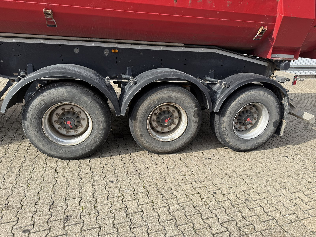 Schwarzmüller K-Serie Kippauflieger, Hardoxmulde ca. 24/26m³, Liftachse K-Serie Kippauflieger, Hardoxmulde ca. 24/26m³, Liftachse - Oplegger: afbeelding 2 Schwarzmüller K-Serie Kippauflieger, Hardoxmulde ca. 24/26m³, Liftachse K-Serie Kippauflieger, Hardoxmulde ca. 24/26m³, Liftachse - Oplegger: afbeelding 2