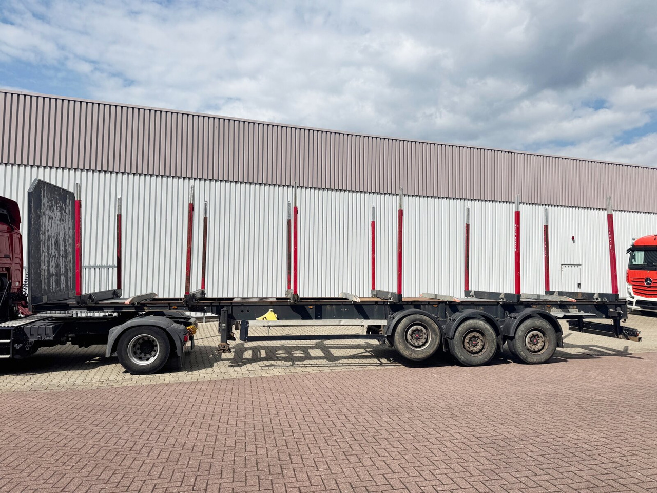 Schwarzmüller 3-Achs Holzauflieger 3-Achs Holzauflieger, Liftachse, MEHRFACH VORHANDEN! - Houtoplegger: afbeelding 2 Schwarzmüller 3-Achs Holzauflieger 3-Achs Holzauflieger, Liftachse, MEHRFACH VORHANDEN! - Houtoplegger: afbeelding 2