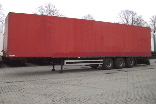 Sommer SG 240-ATX Sommer Kleiderkofferauflieger, 90 cbm - Gesloten oplegger: afbeelding 1 Sommer SG 240-ATX Sommer Kleiderkofferauflieger, 90 cbm - Gesloten oplegger: afbeelding 1
