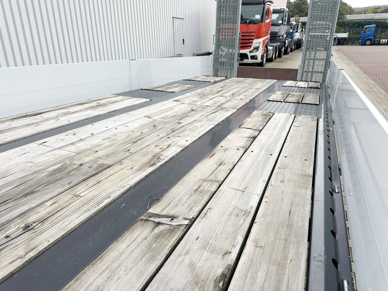 TAT-B 180 TAT-B 180, Neuwertig! - Dieplader aanhangwagen: afbeelding 3 TAT-B 180 TAT-B 180, Neuwertig! - Dieplader aanhangwagen: afbeelding 3