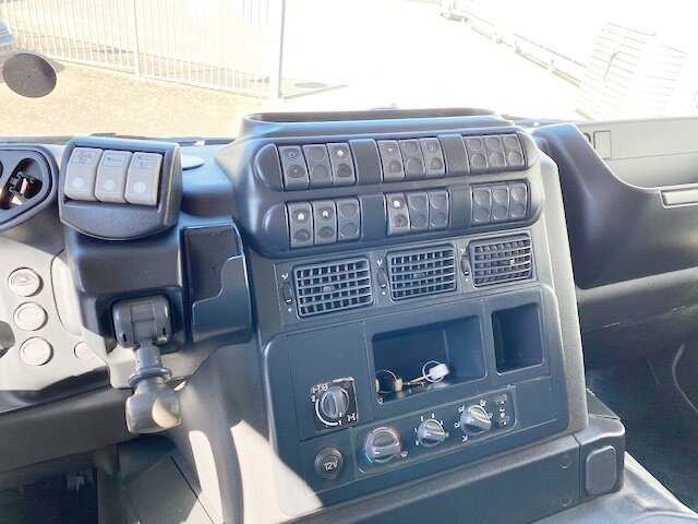 Trakker AD260T41W 6x6 Trakker AD260T41W 6x6 - Chassis vrachtwagen: afbeelding 3 Trakker AD260T41W 6x6 Trakker AD260T41W 6x6 - Chassis vrachtwagen: afbeelding 3