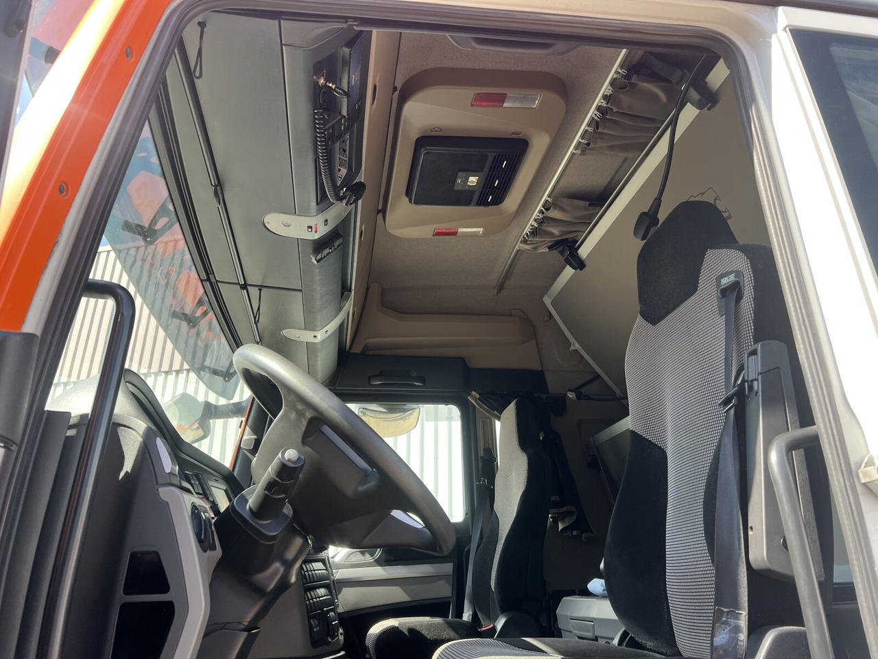 Leasing MAN TGX 26.500 6X2/4 BLS TGX 26.500 6X2/4 BLS, Intarder, Vorlauflenk-/lift, Standklima, XXL-Fahrerhaus MAN TGX 26.500 6X2/4 BLS TGX 26.500 6X2/4 BLS, Intarder, Vorlauflenk-/lift, Standklima, XXL-Fahrerhaus: afbeelding 7