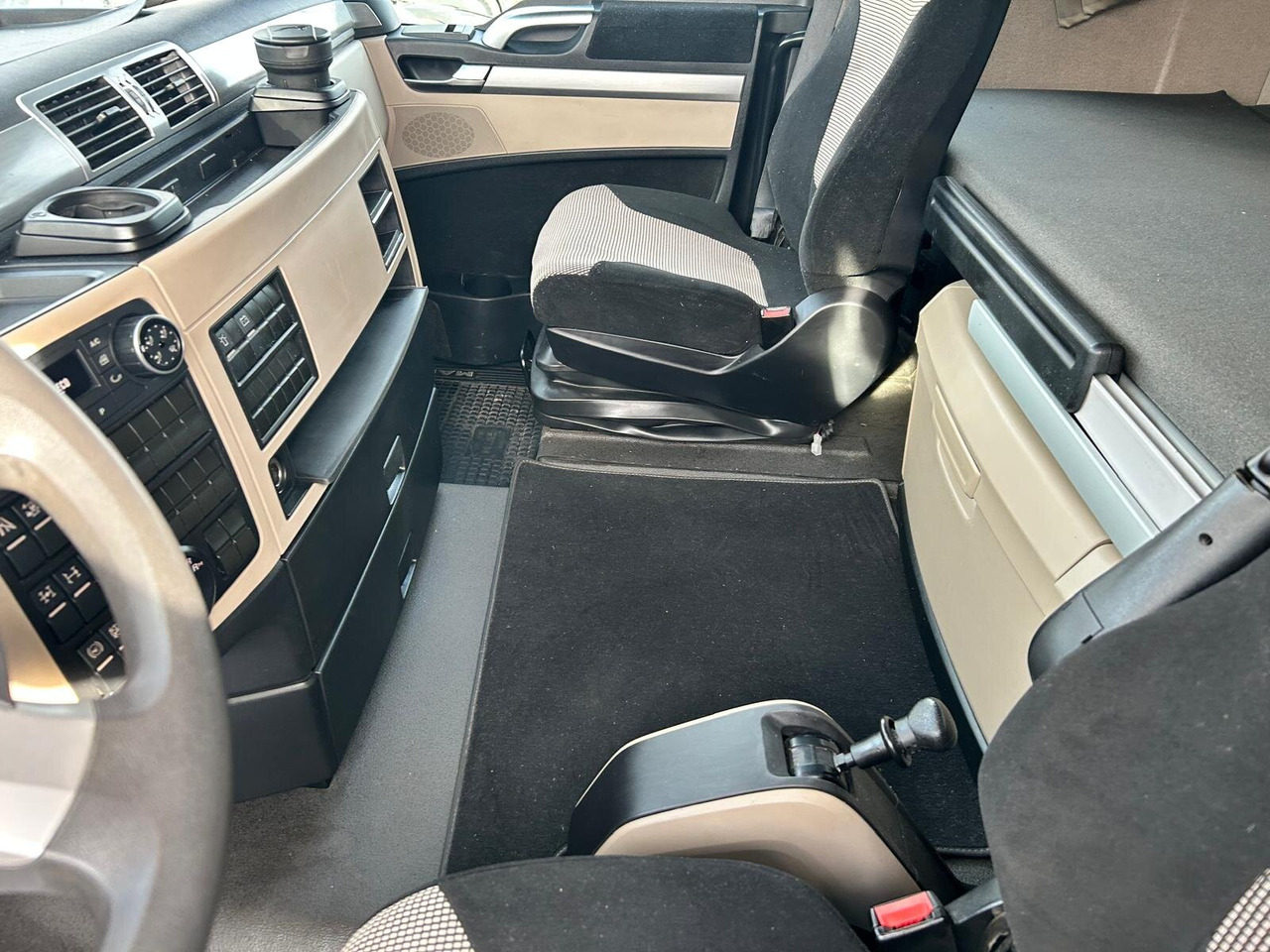 MAN TGX 33.580 6x4 BB TGX 33.580 6x4 BB, Intarder, zZGG 150.000kg - Trekker: afbeelding 4 MAN TGX 33.580 6x4 BB TGX 33.580 6x4 BB, Intarder, zZGG 150.000kg - Trekker: afbeelding 4