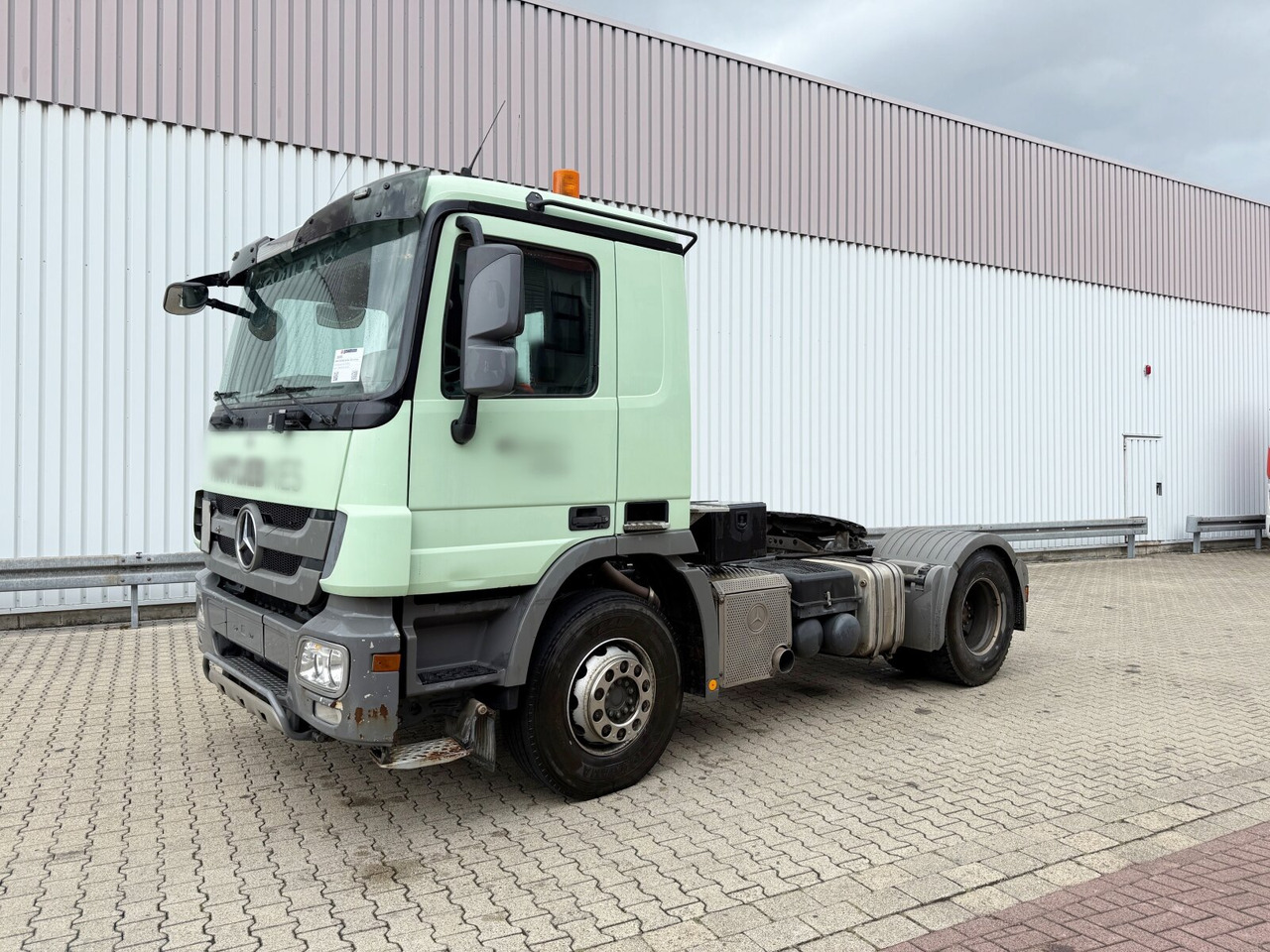 Mercedes-Benz Actros 1841 LS 4x2 Actros 1841 LS 4x2, Kipphydraulik - Trekker: afbeelding 1 Mercedes-Benz Actros 1841 LS 4x2 Actros 1841 LS 4x2, Kipphydraulik - Trekker: afbeelding 1