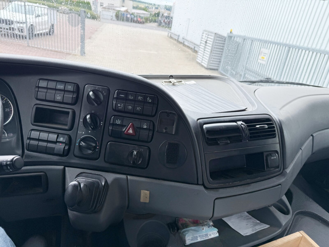 Mercedes-Benz Actros 1841 LS 4x2 Actros 1841 LS 4x2, Kipphydraulik - Trekker: afbeelding 5 Mercedes-Benz Actros 1841 LS 4x2 Actros 1841 LS 4x2, Kipphydraulik - Trekker: afbeelding 5