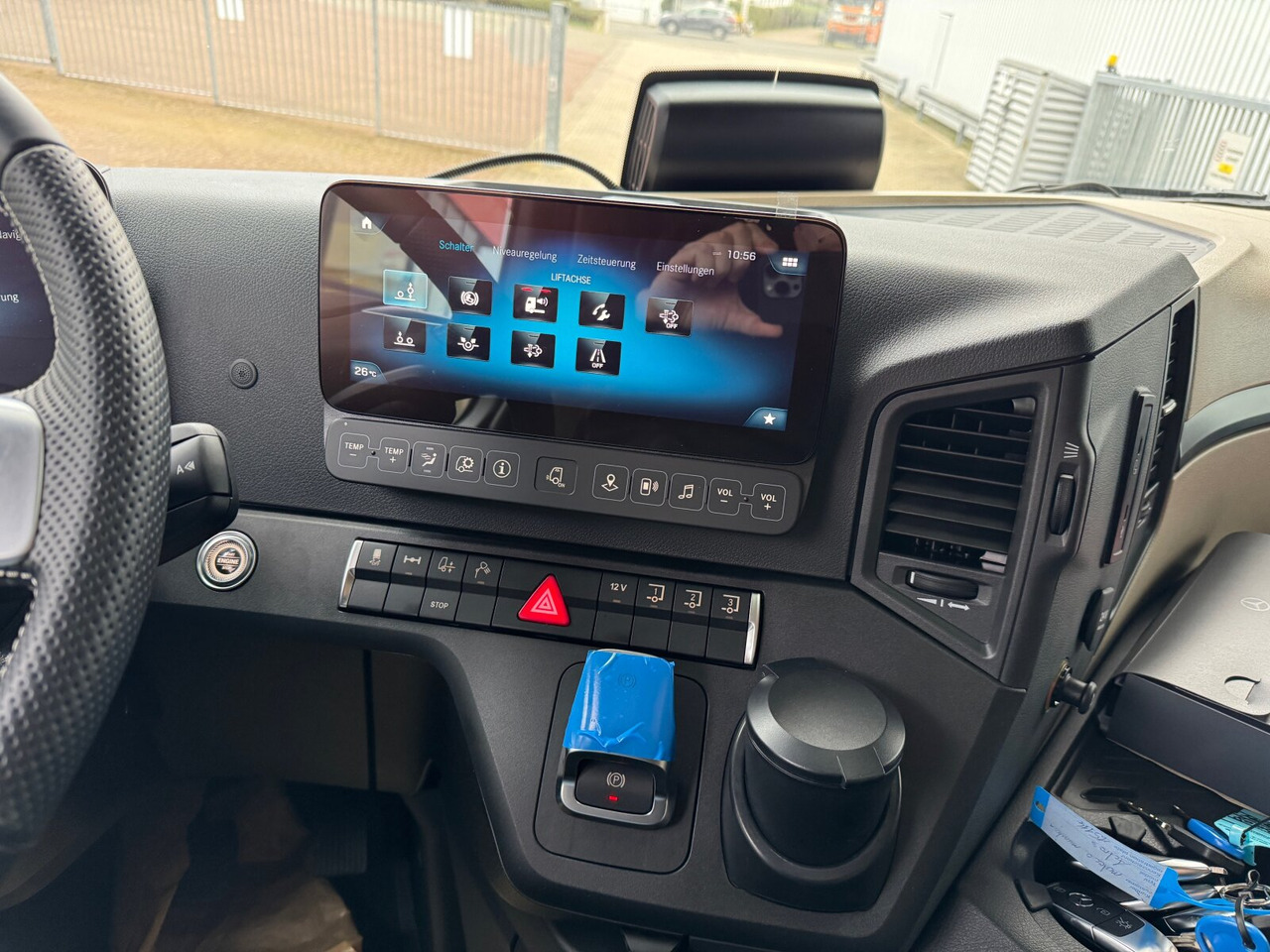 Mercedes-Benz Actros 2648 LS 6x2 Actros 2648 LS 6x2, Retarder, Liftachse, MirrorCam, StreamSpace, Navi, LED - Trekker: afbeelding 5 Mercedes-Benz Actros 2648 LS 6x2 Actros 2648 LS 6x2, Retarder, Liftachse, MirrorCam, StreamSpace, Navi, LED - Trekker: afbeelding 5