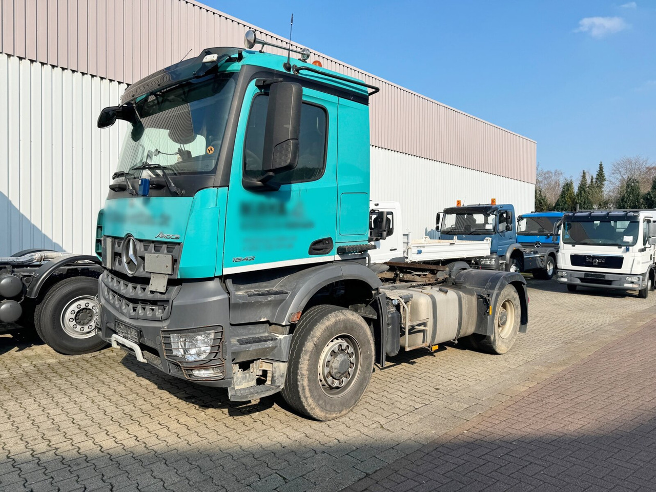 Mercedes-Benz Arocs 1842 LS 4x4 HAD Arocs 1842 LS 4x4 HAD, HydroDrive, Kipphydraulik - Trekker: afbeelding 1 Mercedes-Benz Arocs 1842 LS 4x4 HAD Arocs 1842 LS 4x4 HAD, HydroDrive, Kipphydraulik - Trekker: afbeelding 1
