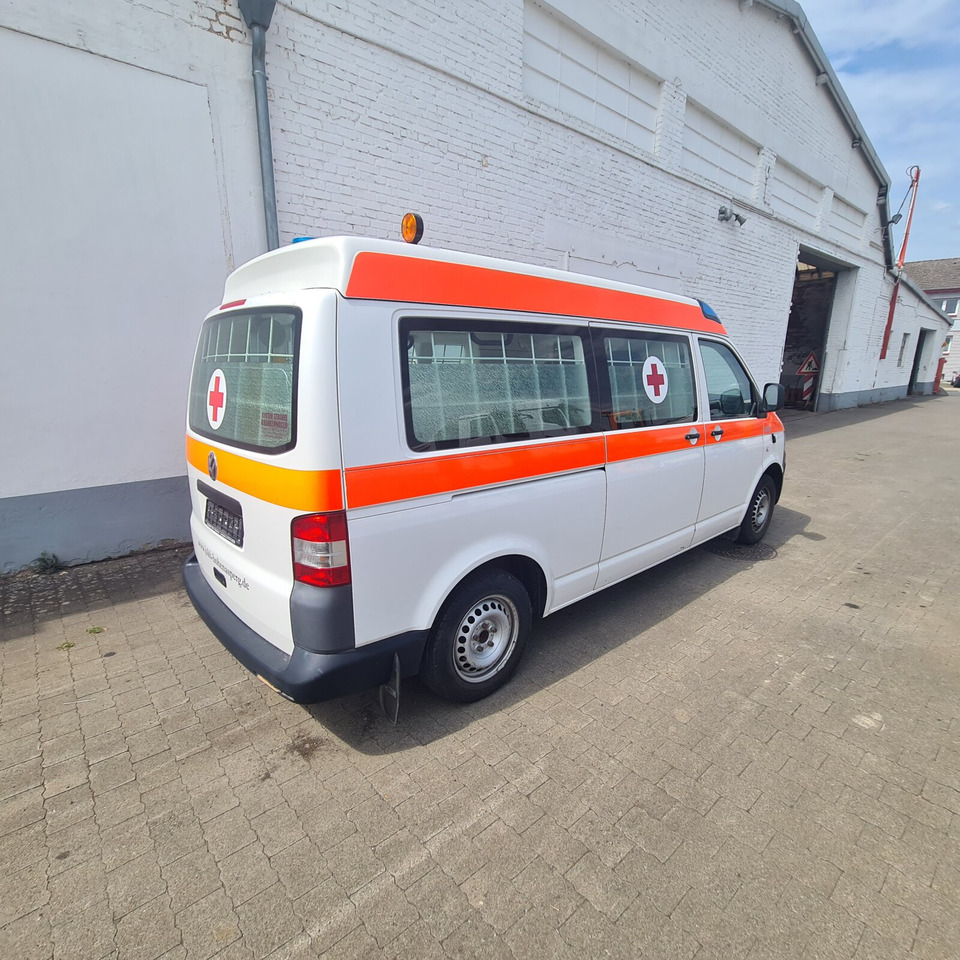 Leasing Volkswagen T5 2.0 TDI T5 2.0 TDI, Krankenwagen Volkswagen T5 2.0 TDI T5 2.0 TDI, Krankenwagen: afbeelding 10 Leasing Volkswagen T5 2.0 TDI T5 2.0 TDI, Krankenwagen Volkswagen T5 2.0 TDI T5 2.0 TDI, Krankenwagen: afbeelding 10