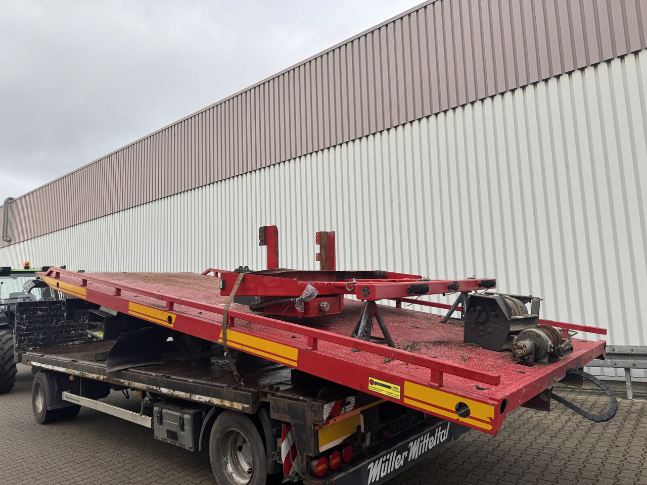 Abschlepp-Schiebeplateau Abschlepp-Schiebeplateau, Hubbrille, 2xWinde - Vrachtwagen: afbeelding 4 Abschlepp-Schiebeplateau Abschlepp-Schiebeplateau, Hubbrille, 2xWinde - Vrachtwagen: afbeelding 4