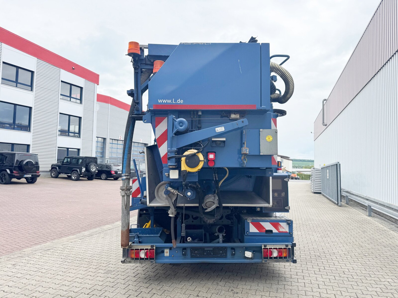 Leasing Mercedes-Benz Arocs 1843 L 4x2 Arocs 1843 L 4x2, Müller Canalmaster ca. 8m³, Standheizung, Funk Mercedes-Benz Arocs 1843 L 4x2 Arocs 1843 L 4x2, Müller Canalmaster ca. 8m³, Standheizung, Funk: afbeelding 13