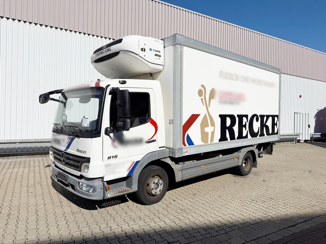 Mercedes-Benz Atego 816 L 4x2 Atego 816 L 4x2, Kühlkoffer, ThermoKing, Trennwand, LBW MBB - Vrachtwagen: afbeelding 1 Mercedes-Benz Atego 816 L 4x2 Atego 816 L 4x2, Kühlkoffer, ThermoKing, Trennwand, LBW MBB - Vrachtwagen: afbeelding 1