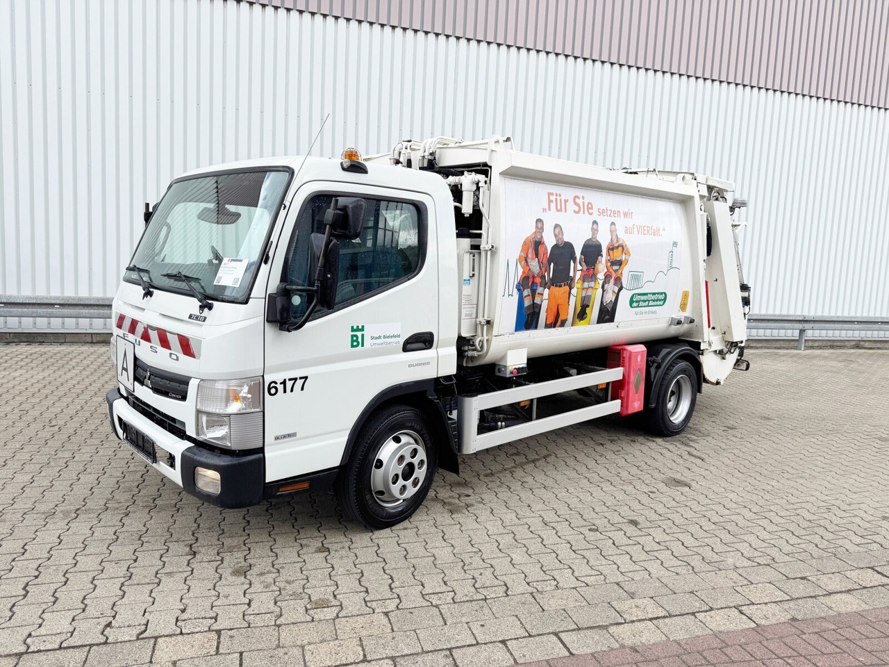 Mitsubishi Fuso 7C18 4x2 Fuso 7C18 4x2, EEV, Zöller ASF HL Micro XL, Zöller Schüttung - Vrachtwagen: afbeelding 1 Mitsubishi Fuso 7C18 4x2 Fuso 7C18 4x2, EEV, Zöller ASF HL Micro XL, Zöller Schüttung - Vrachtwagen: afbeelding 1