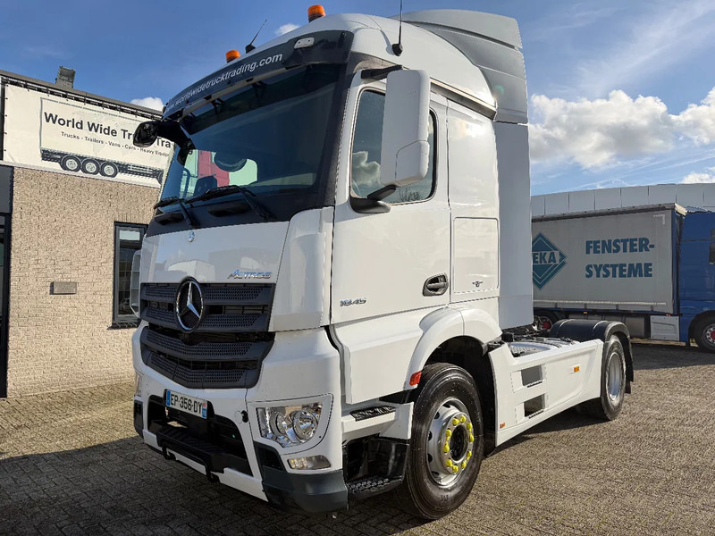 Mercedes-Benz Actros 1845 RETARDER + KIPPER HYDRAULIC + EURO 6 + AIRCO - Trekker: afbeelding 1 Mercedes-Benz Actros 1845 RETARDER + KIPPER HYDRAULIC + EURO 6 + AIRCO - Trekker: afbeelding 1