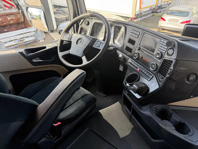 Trekker Mercedes-Benz Actros 1845 RETARDER + KIPPER HYDRAULIC + EURO 6 + AIRCO: afbeelding 12
