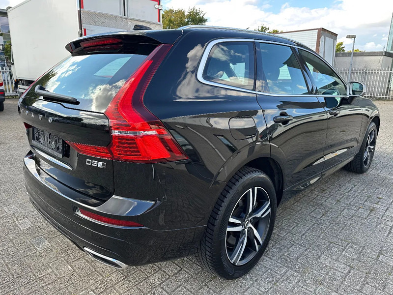 Volvo XC60 D5 AWD + R-DESIGN + ALCANTARA + CAMERA + NAVI - Personenwagen: afbeelding 5 Volvo XC60 D5 AWD + R-DESIGN + ALCANTARA + CAMERA + NAVI - Personenwagen: afbeelding 5