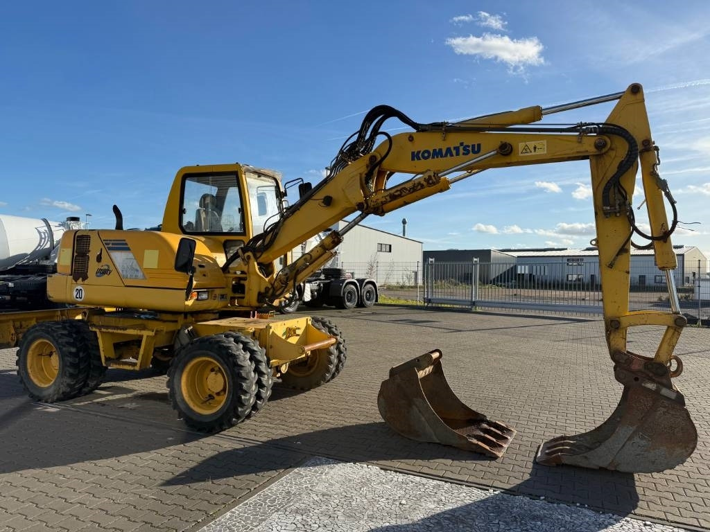 Komatsu PW 110 - Mobiele graafmachine: afbeelding 3 Komatsu PW 110 - Mobiele graafmachine: afbeelding 3