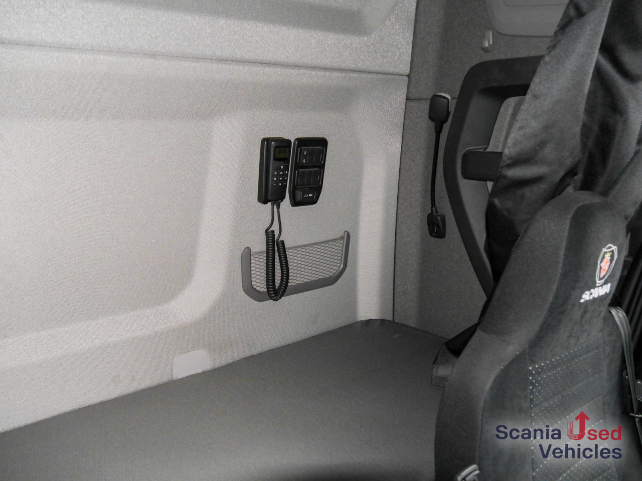 SCANIA R 410 B6x2*4NB - Pritsche / Plane / LBW - - Schuifzeilen vrachtwagen: afbeelding 3 SCANIA R 410 B6x2*4NB - Pritsche / Plane / LBW - - Schuifzeilen vrachtwagen: afbeelding 3