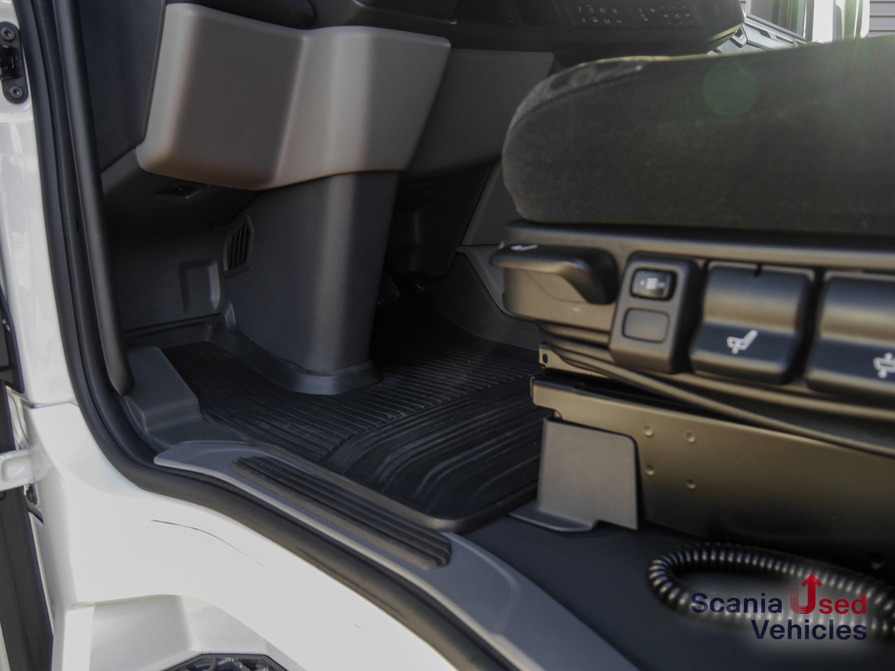SCANIA R 460 A4x2NA - SUPER - - Trekker: afbeelding 3 SCANIA R 460 A4x2NA - SUPER - - Trekker: afbeelding 3