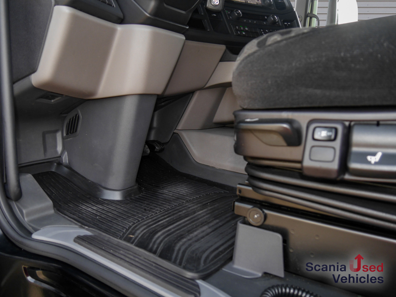 SCANIA R 460 A4x2NA - SUPER - - Trekker: afbeelding 3 SCANIA R 460 A4x2NA - SUPER - - Trekker: afbeelding 3