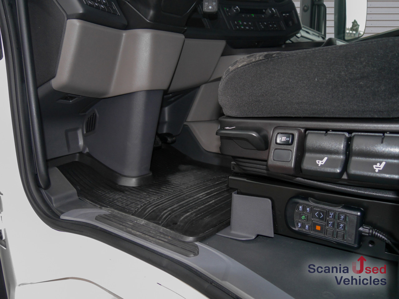 SCANIA R 460 A4x2NA - SUPER - - Trekker: afbeelding 3 SCANIA R 460 A4x2NA - SUPER - - Trekker: afbeelding 3