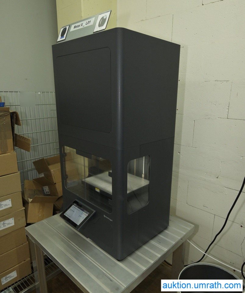 Markforged Metal X Metal X Metal-3D-Printing farm - Drukmachine: afbeelding 3 Markforged Metal X Metal X Metal-3D-Printing farm - Drukmachine: afbeelding 3