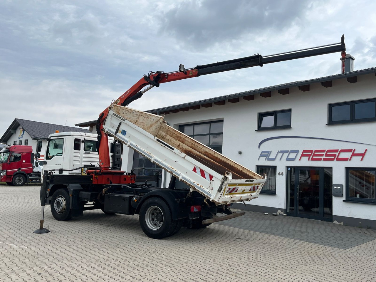 MAN TGM 18.290 Kipper Kran Palfinger PK 11001 - Kipper vrachtwagen, Kraanwagen: afbeelding 4 MAN TGM 18.290 Kipper Kran Palfinger PK 11001 - Kipper vrachtwagen, Kraanwagen: afbeelding 4