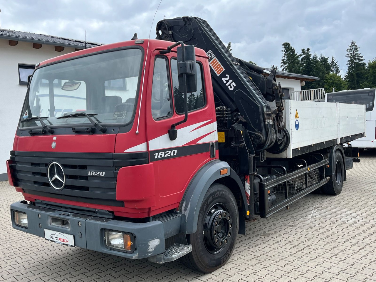 Mercedes-Benz SK 1820 mit HIAB 215-5 mit Jib und Winde - Vrachtwagen met open laadbak, Kraanwagen: afbeelding 4 Mercedes-Benz SK 1820 mit HIAB 215-5 mit Jib und Winde - Vrachtwagen met open laadbak, Kraanwagen: afbeelding 4