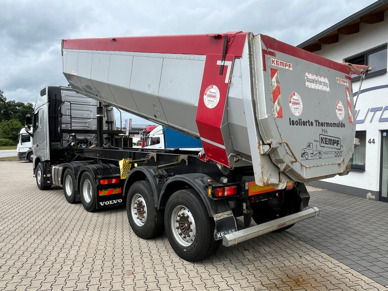 Volvo FH 540 6x4 mit Kempf Thermokippmulde - Trekker: afbeelding 2 Volvo FH 540 6x4 mit Kempf Thermokippmulde - Trekker: afbeelding 2
