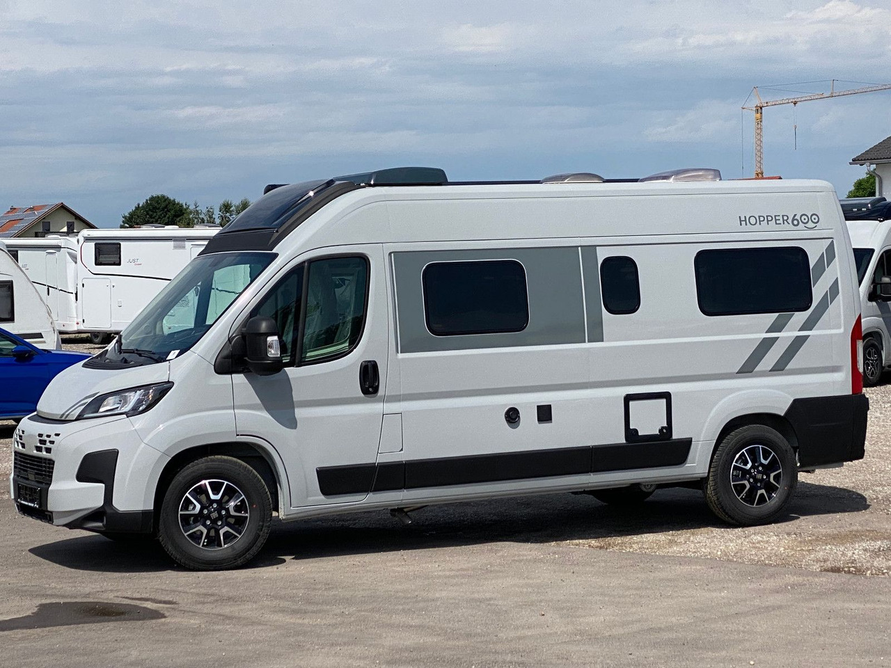 Carado CV 600 Dieselstandheizung, Skyroof, white Label - Buscamper: afbeelding 2 Carado CV 600 Dieselstandheizung, Skyroof, white Label - Buscamper: afbeelding 2