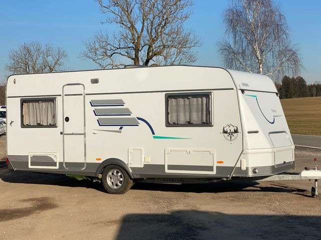 HYMER / ERIBA / HYMERCAR Nova 530 Swing mit Längsbetten und Moser, top Zu - Caravan: afbeelding 1 HYMER / ERIBA / HYMERCAR Nova 530 Swing mit Längsbetten und Moser, top Zu - Caravan: afbeelding 1