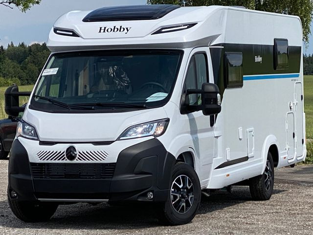 Hobby OnTour C 700 GQ MJ25/MARKISE/RFK/SAFETY-PAKET - Half integraal camper: afbeelding 2 Hobby OnTour C 700 GQ MJ25/MARKISE/RFK/SAFETY-PAKET - Half integraal camper: afbeelding 2