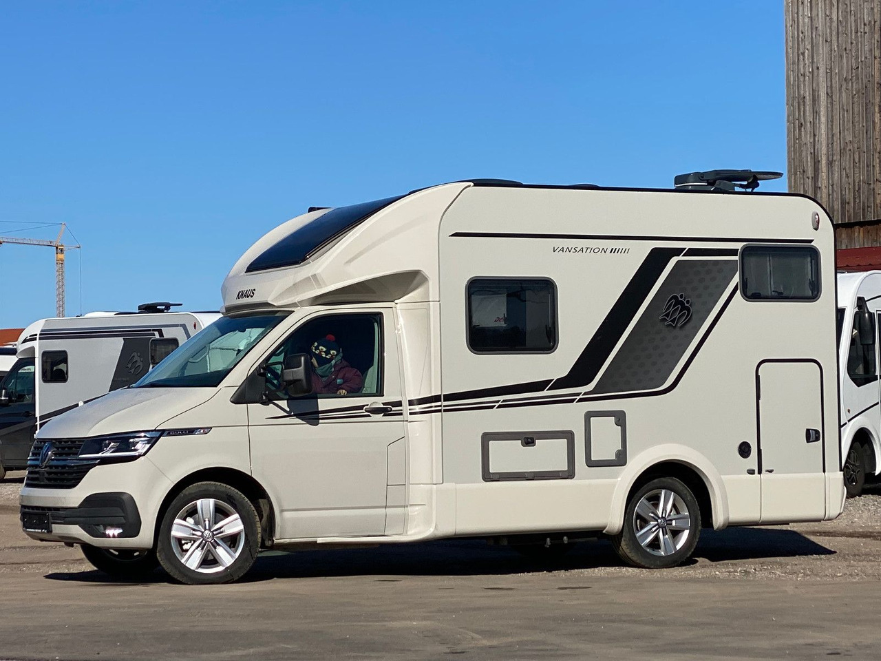 Knaus TOURER CUVISION 500 MQ,4 Personen,slide Bett Knaus TOURER CUVISION 500 MQ,4 Personen - Half integraal camper: afbeelding 4 Knaus TOURER CUVISION 500 MQ,4 Personen,slide Bett Knaus TOURER CUVISION 500 MQ,4 Personen - Half integraal camper: afbeelding 4