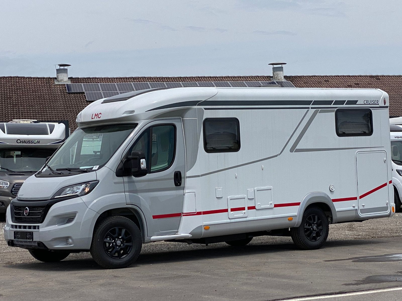 LMC Cruiser V 646 G, SAT, Navi, Sondermodell,16 Zoll - Half integraal camper: afbeelding 4 LMC Cruiser V 646 G, SAT, Navi, Sondermodell,16 Zoll - Half integraal camper: afbeelding 4