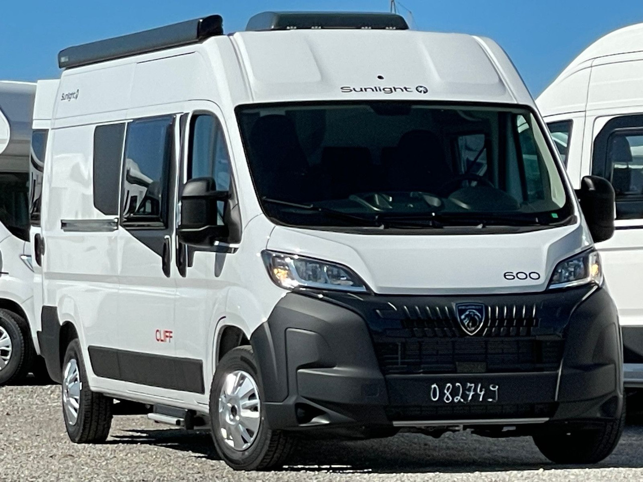 Sunlight Camper Van Cliff 600 Entry, mit AHK und Navi+RfK - Buscamper: afbeelding 3 Sunlight Camper Van Cliff 600 Entry, mit AHK und Navi+RfK - Buscamper: afbeelding 3