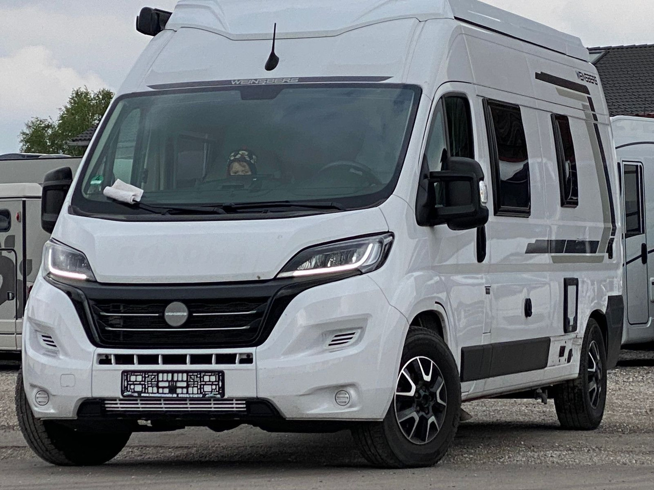 Weinsberg CaraTour 600 MQ, Aufstelldach - Buscamper: afbeelding 1 Weinsberg CaraTour 600 MQ, Aufstelldach - Buscamper: afbeelding 1