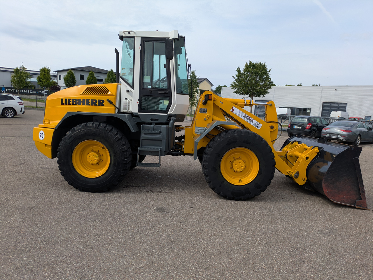 LIEBHERR L514 Radlader Schnellwechsler Schaufel - Wiellader: afbeelding 4 LIEBHERR L514 Radlader Schnellwechsler Schaufel - Wiellader: afbeelding 4