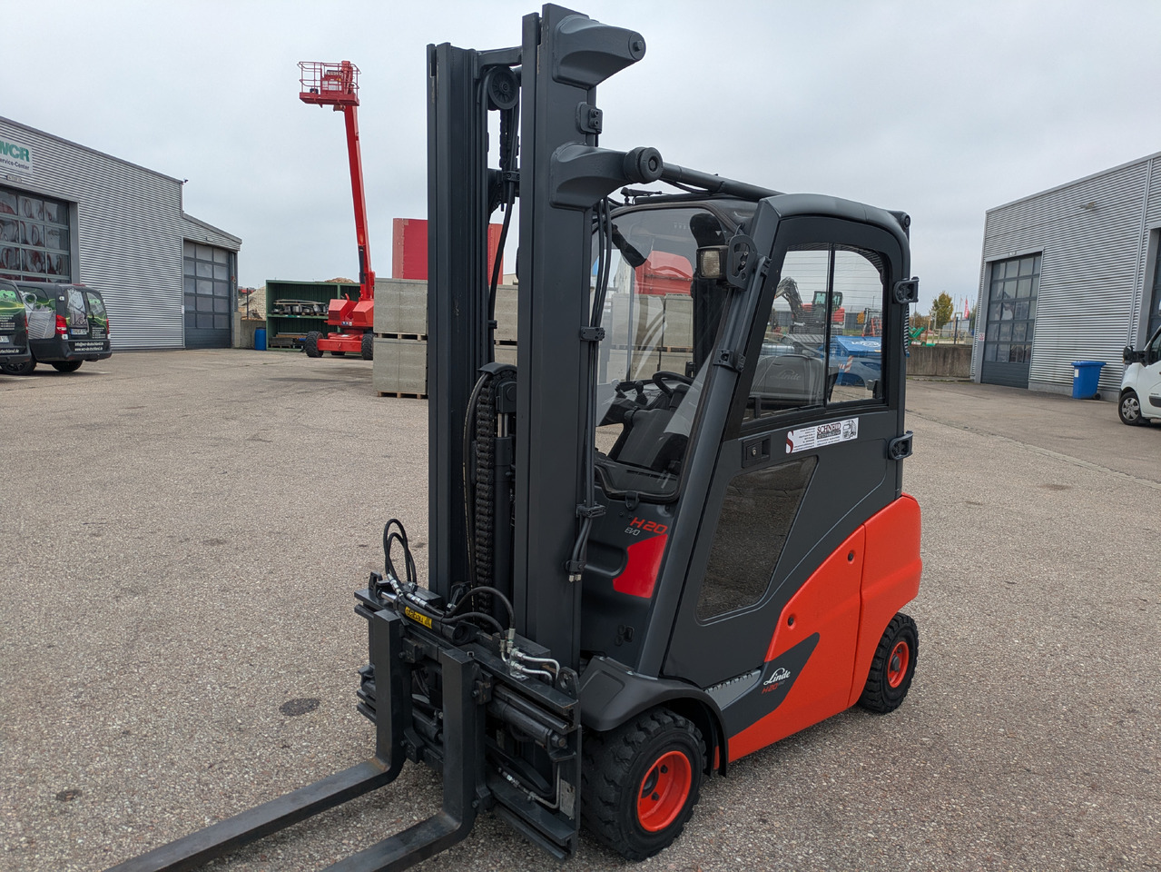 Linde H20D-01 Diesel Stapler Triplexmast Kabine Heizung ZVG - Diesel heftruck: afbeelding 2 Linde H20D-01 Diesel Stapler Triplexmast Kabine Heizung ZVG - Diesel heftruck: afbeelding 2
