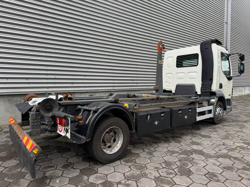 DAF LF 45.180 / Hook System / Manual / TUV: 11-2025 / Belgium Truck - Haakarmsysteem vrachtwagen: afbeelding 3 DAF LF 45.180 / Hook System / Manual / TUV: 11-2025 / Belgium Truck - Haakarmsysteem vrachtwagen: afbeelding 3
