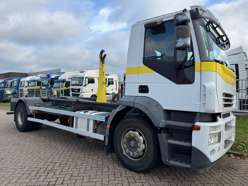 Iveco Stralis AT450 / Manual Gearbox / Full Steel / AJK HookSystem / Belgium Truck - Haakarmsysteem vrachtwagen: afbeelding 2 Iveco Stralis AT450 / Manual Gearbox / Full Steel / AJK HookSystem / Belgium Truck - Haakarmsysteem vrachtwagen: afbeelding 2