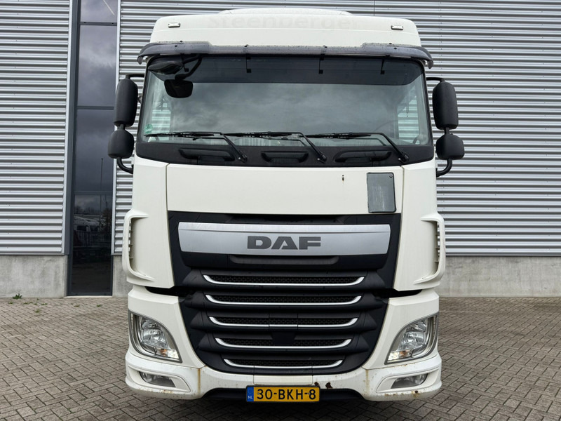 DAF XF 460 / Manual / Retarder / Mega / Roof Klima / TUV:1-2026 / NL Truck - Trekker: afbeelding 4 DAF XF 460 / Manual / Retarder / Mega / Roof Klima / TUV:1-2026 / NL Truck - Trekker: afbeelding 4