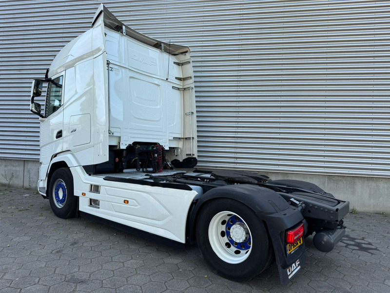 DAF XG 450 / 2 Tanks / Night Klima / TUV: 2-2026 / NL Truck - Trekker: afbeelding 3 DAF XG 450 / 2 Tanks / Night Klima / TUV: 2-2026 / NL Truck - Trekker: afbeelding 3