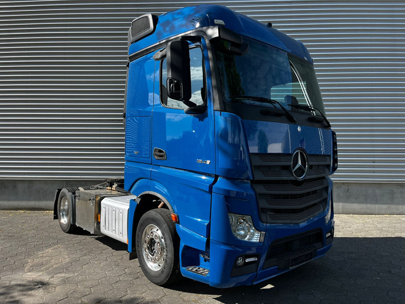Mercedes-Benz Actros 1843 / Retarder / Hydarulic / ADR - Trekker: afbeelding 2 Mercedes-Benz Actros 1843 / Retarder / Hydarulic / ADR - Trekker: afbeelding 2