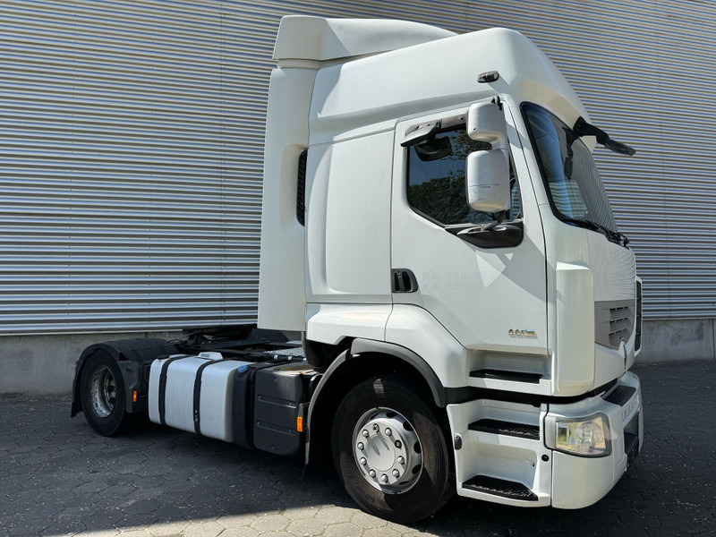 Renault Premium 460 DXI / EEV / Retarder / 2 Tanks / 2 In Stock - Trekker: afbeelding 2 Renault Premium 460 DXI / EEV / Retarder / 2 Tanks / 2 In Stock - Trekker: afbeelding 2
