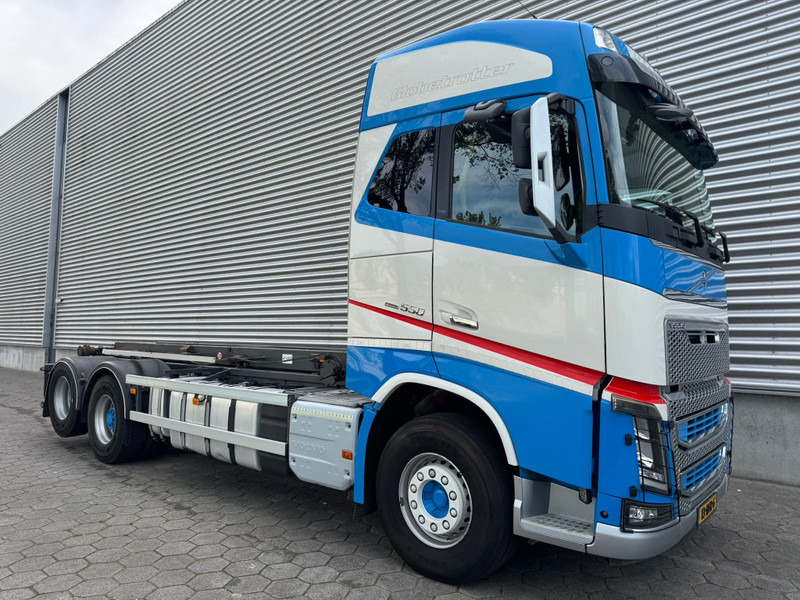 Volvo FH16.550 / Manual / 6X2 / Big Axle / TUV:2-2026 / NL Truck - Kabelsysteem truck: afbeelding 2 Volvo FH16.550 / Manual / 6X2 / Big Axle / TUV:2-2026 / NL Truck - Kabelsysteem truck: afbeelding 2